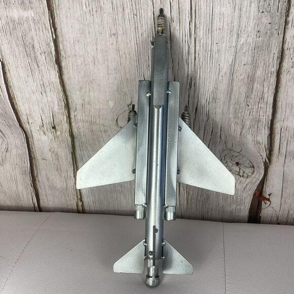 Welded Fighter Jet Sculpture Handmade - Picture 1 of 7